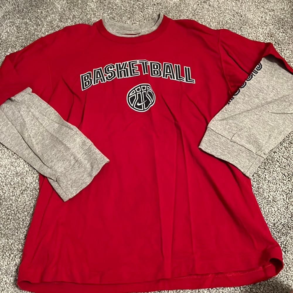 boys vintage NIKE long sleeve tank size large 14/16